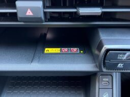 
										TOYOTA RAV4 HYBRID Z 2026 | BLACK | T Trade Japan full									