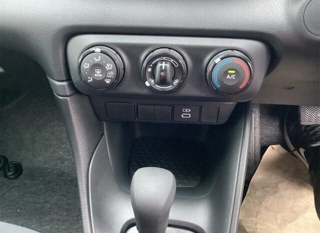 
								TOYOTA YARIS X | 2025 | BLACK full									