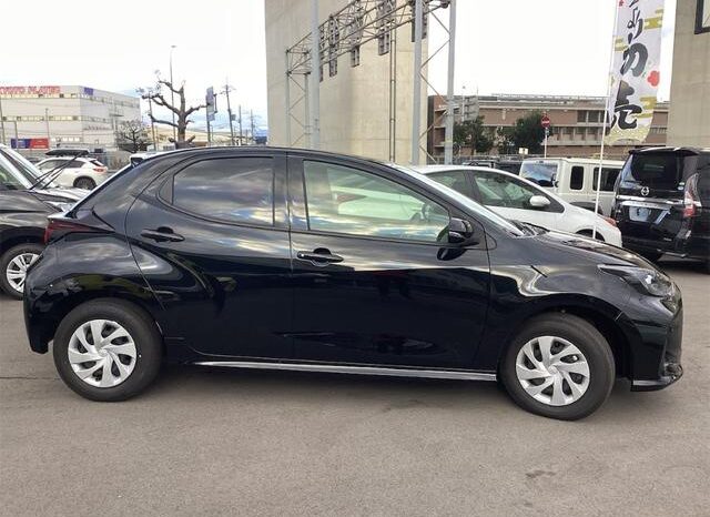
								TOYOTA YARIS X | 2025 | BLACK full									