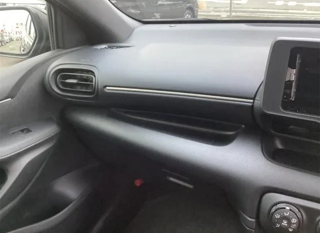 
								TOYOTA YARIS X | 2025 | BLACK full									