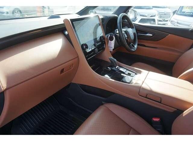 
								TOYOTA VELLFIRE HYBRID Z PREMIER | 2024 | PEARL WHITE full									
