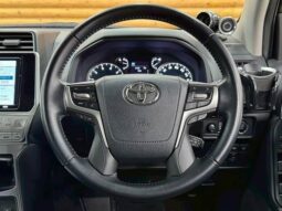 
										TOYOTA LAND CRUISER PRADO 2020 PEARL WHITE full									
