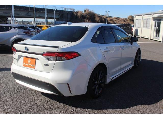 
								TOYOTA COROLLA HYBRID WxB | WHITE | 2023 full									