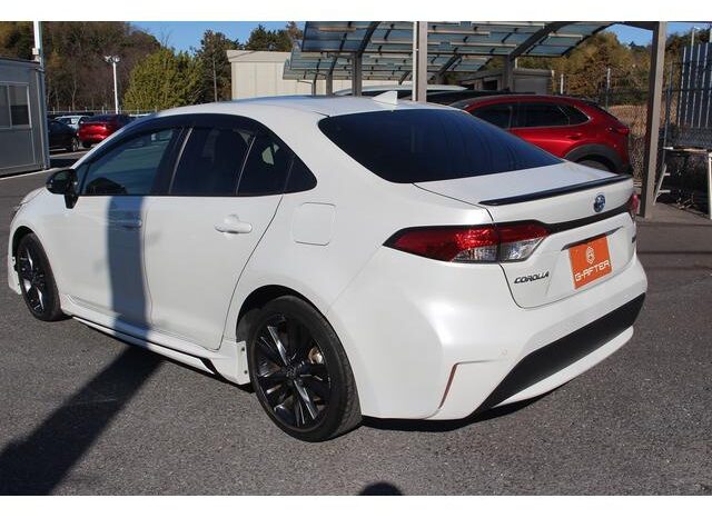 
								TOYOTA COROLLA HYBRID WxB | WHITE | 2023 full									