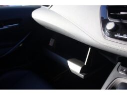
										TOYOTA COROLLA HYBRID WxB | WHITE | 2023 full									