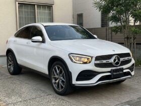 GLC GLC300 4MATIC Coupe AMG Line Glass 2020