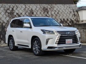 LEXUS LX 2016 WHITE