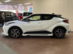 TOYOTA C HR 2020 PEARL Hybrid