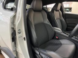 
										TOYOTA C HR 2020 PEARL Hybrid full									