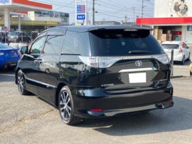 TOYOTA ESTIMA 2014 BLACK