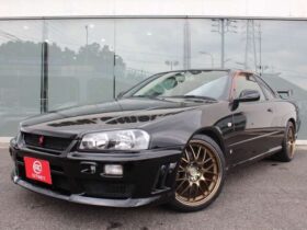 Nissan Skyline Coupe 2.5 25GT Turbo